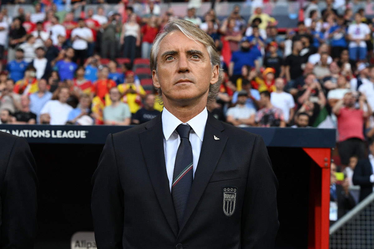 Mancini Returns Italy With World Cup Mission